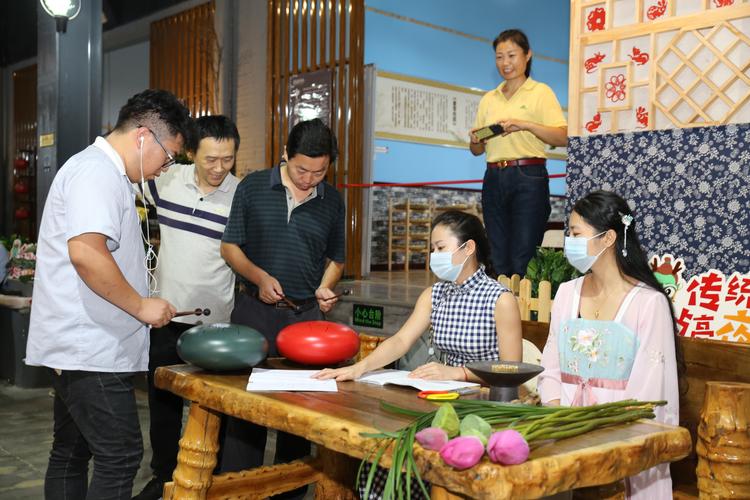 传统文化点亮夜经济 经营性互联网文化服务的融合与创新